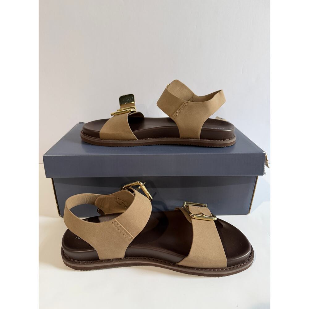 Free Assembly Walmart Womens Buckle Hardware Summer Sandals Taupe Brown Sz 6 NEW
